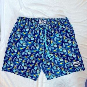 Mens BEACH BROS Surf Shop Short Swim Trunks Sz small 6.5" Parrots
